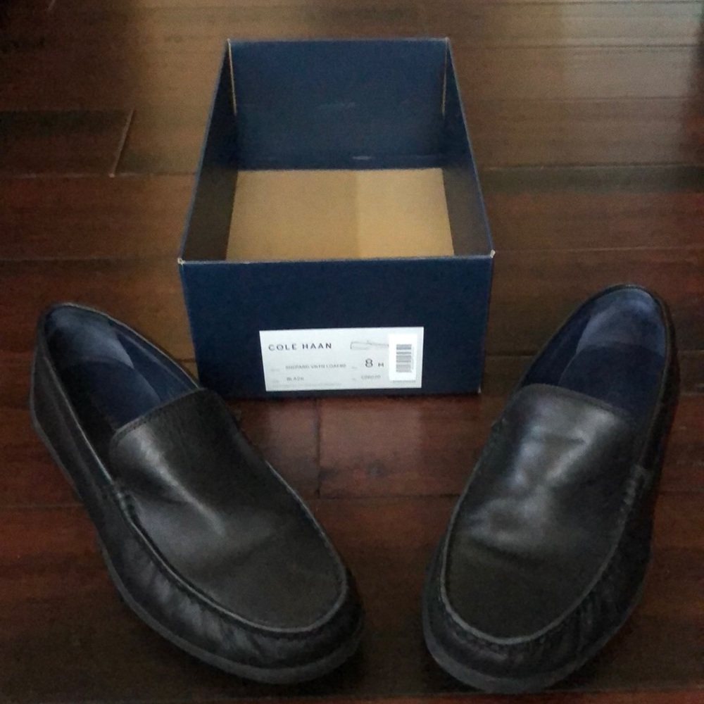 COLE HAAN loafer